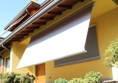 Tenda a bracci cassonata R51