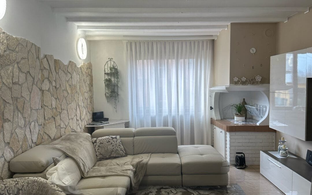 Soluzioni su Misura per Comfort e Design: Tende Veneziane, Zanzariere e Pergole a Vicenza e Dintorni